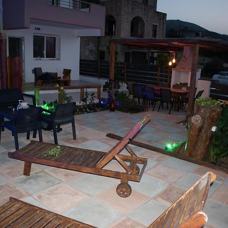 Haritos Holidays Home Pombia Buitenkant foto